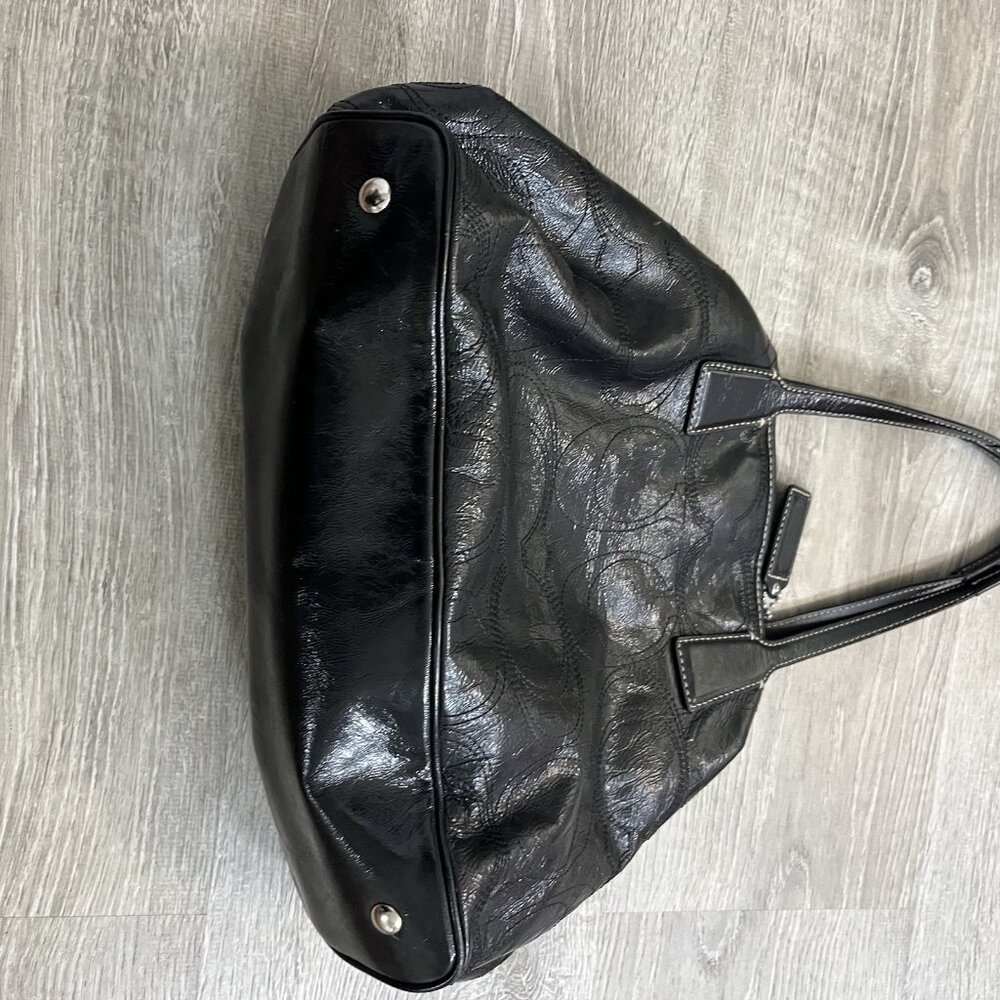 Coach Signature Stitched Patent Leather Carryall Bag Black, F15658 - Picture 4 of 8